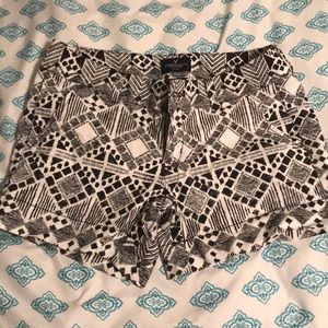 American eagle patterned shorts